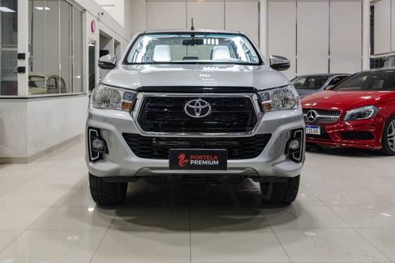 TOYOTA HILUX 2.8 4X4 CS CHASSI 16V TURBO DIESEL 2P MANUAL